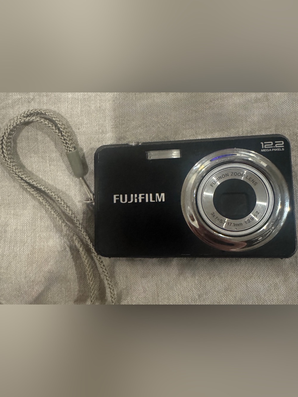 Fujifilm FinePix J38 12.2MP Vintage Black Digicam Digital Camera Retro Aesthetic
